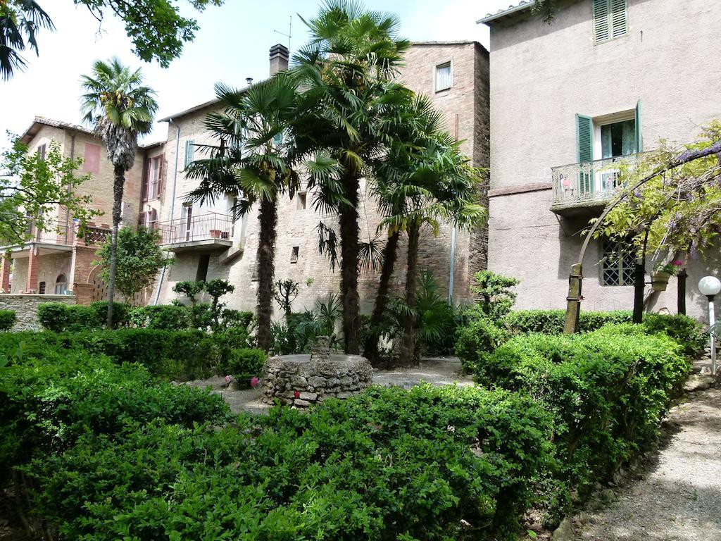 مبيت وإفطار Sant'Enea Casa Fiorita المظهر الخارجي الصورة