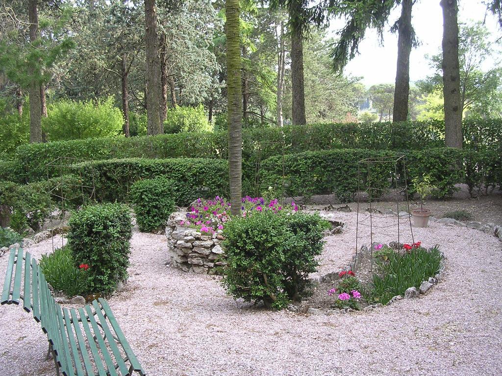 مبيت وإفطار Sant'Enea Casa Fiorita المظهر الخارجي الصورة