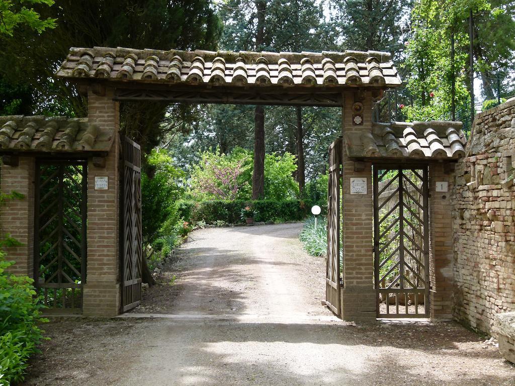 مبيت وإفطار Sant'Enea Casa Fiorita المظهر الخارجي الصورة