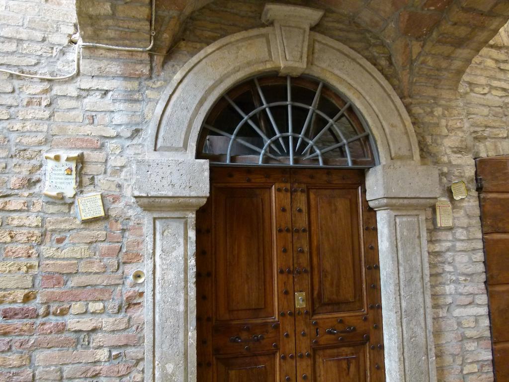 مبيت وإفطار Sant'Enea Casa Fiorita المظهر الخارجي الصورة