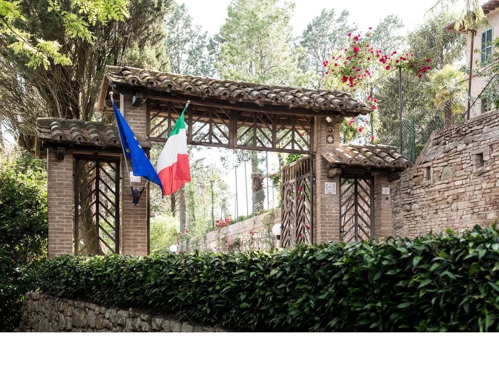 مبيت وإفطار Sant'Enea Casa Fiorita المظهر الخارجي الصورة