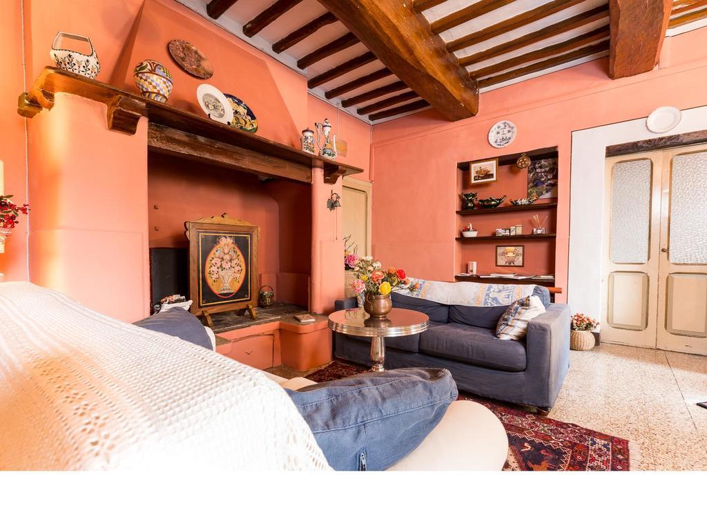 مبيت وإفطار Sant'Enea Casa Fiorita المظهر الخارجي الصورة